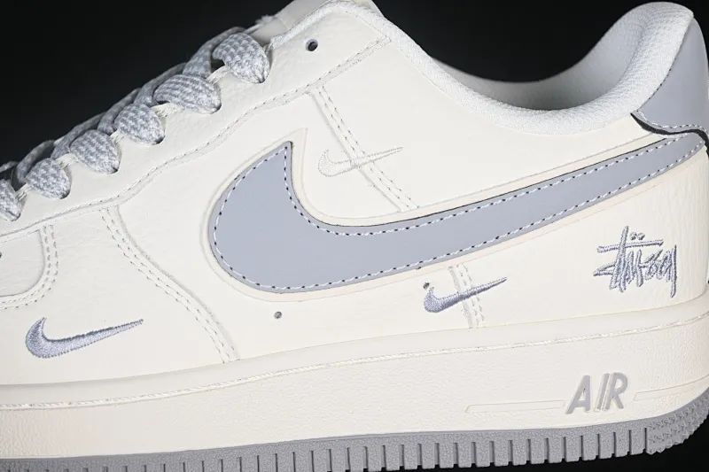 All categories Nk Air Force 1 Air Force series Nk Air Force 1 Low Air Force low top Nike Air Force 1'07 Low Stusi beige small three hook Air Force 1 low top casual sneakers CS5288-040